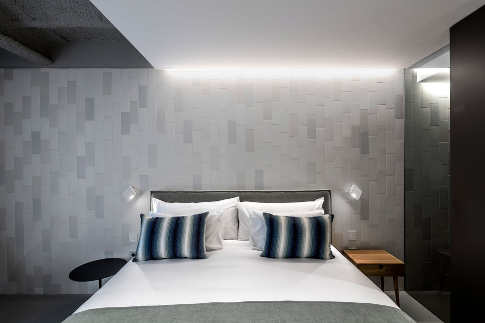 Vibia - Stories -Hotel bedroom lighting - Ohla Hotel - Alpha 2 