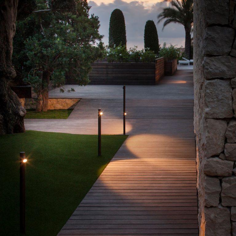 Garden Path Lighting Solutions from Vibia
