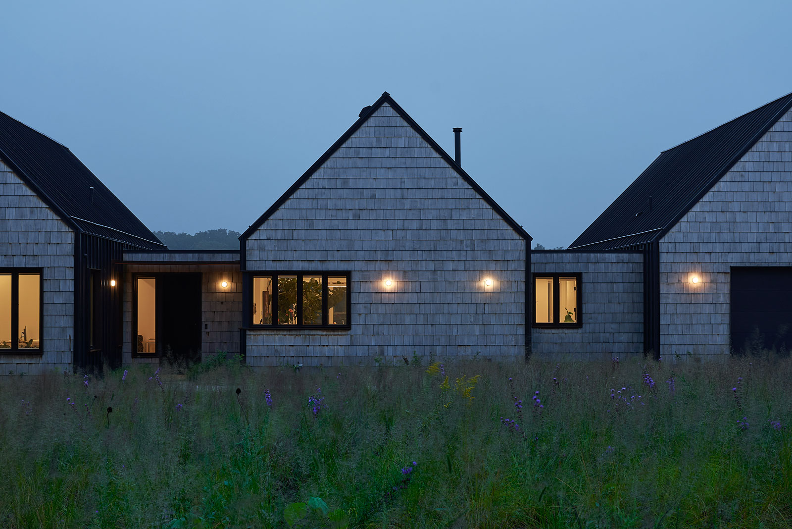 Vibia The Edit - Chicago Architecture Firm Selects Scotch Fixture for Wisconsin Farmhouse