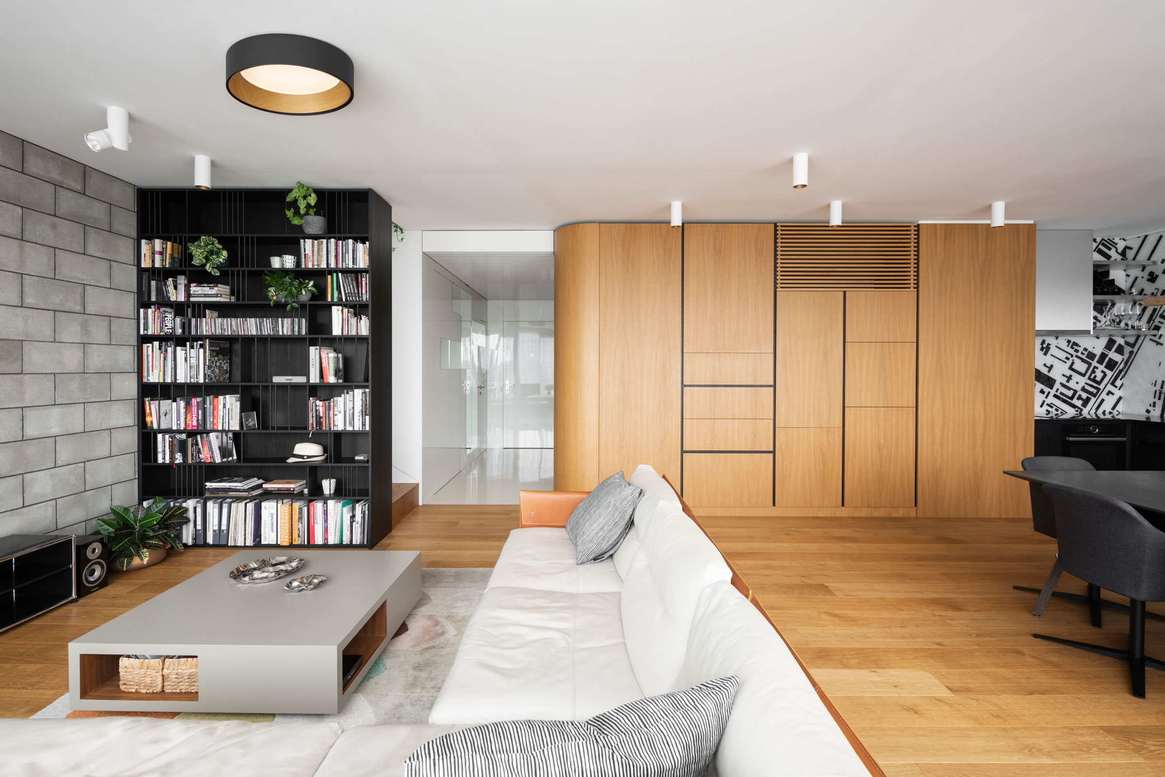 Vibia The Edit - Designers Select Duo Lamp for Bratislava Apartment