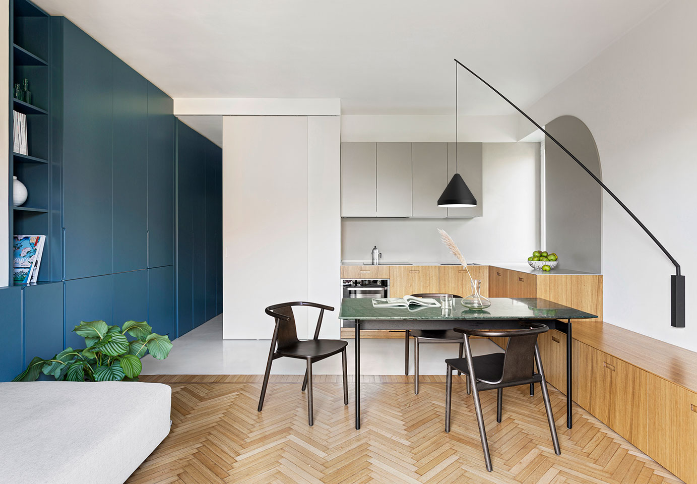 Vibia The Edit - A Renovated Milan Apartment North