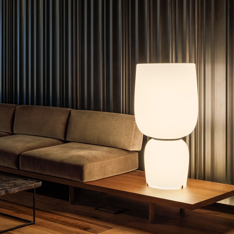 Creating Atmospheres With the Ghost Table Lamp