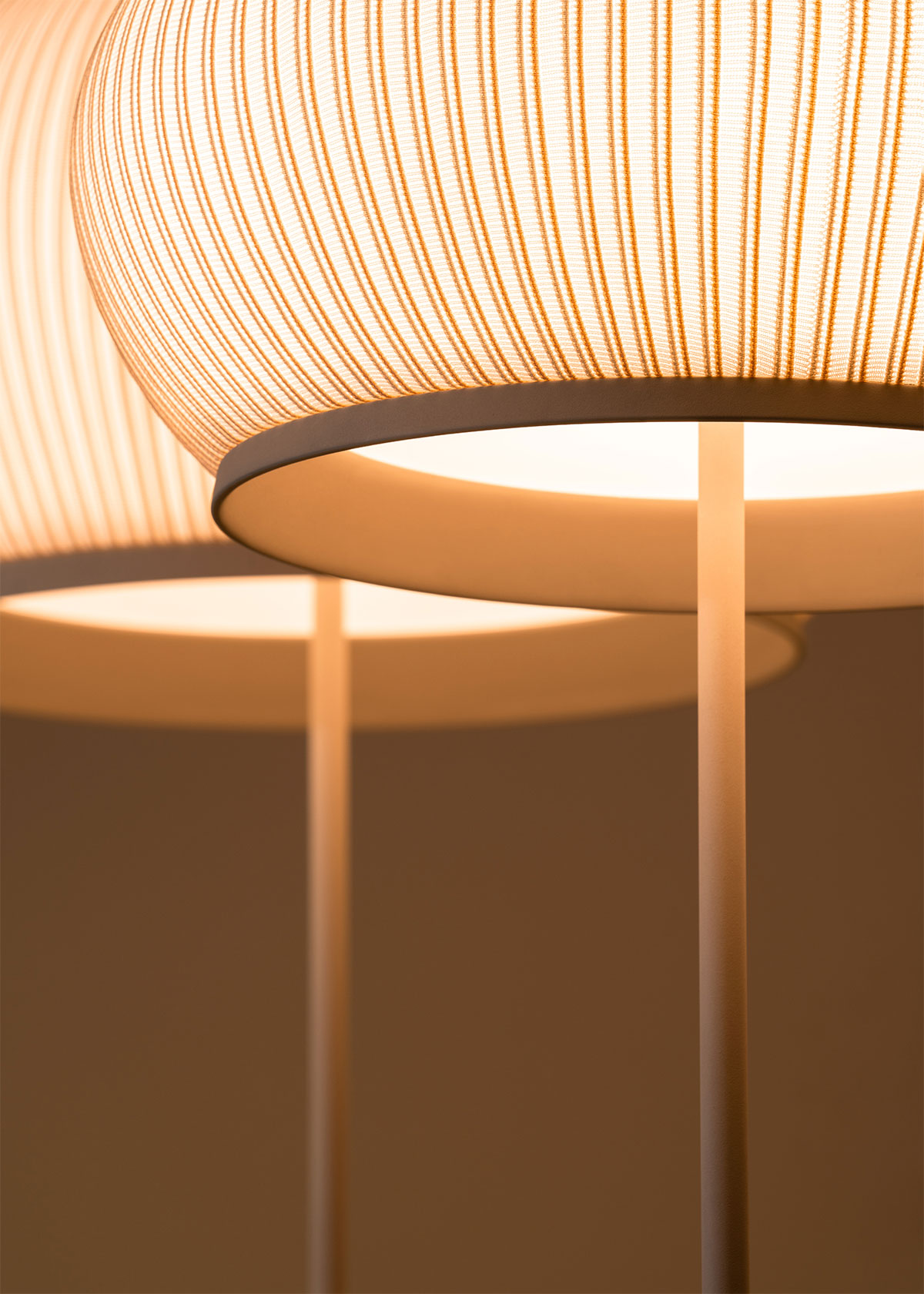 Vibia The Edit - Knit Focus on Materiality