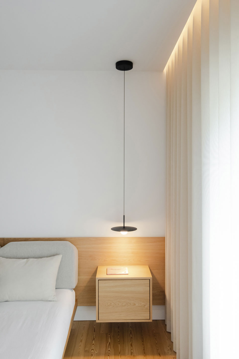 Vibia The Edit - Vibia enhances minimalist residential home