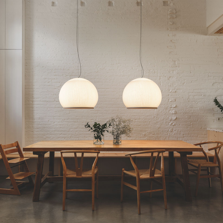 Dining & Design: Fostering Social Connection Through Light